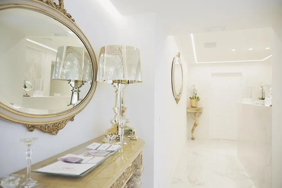 Hotel Palazzo Marletta. Aeroporto di Catania Fontana Rossa