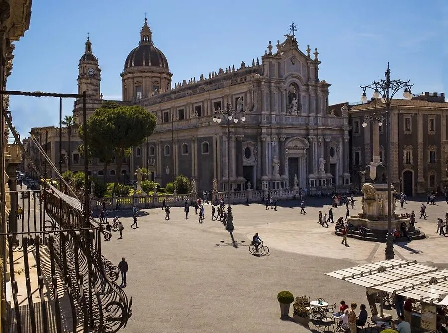 Hotel Palazzo Marletta. Aeroporto di Catania Fontana Rossa